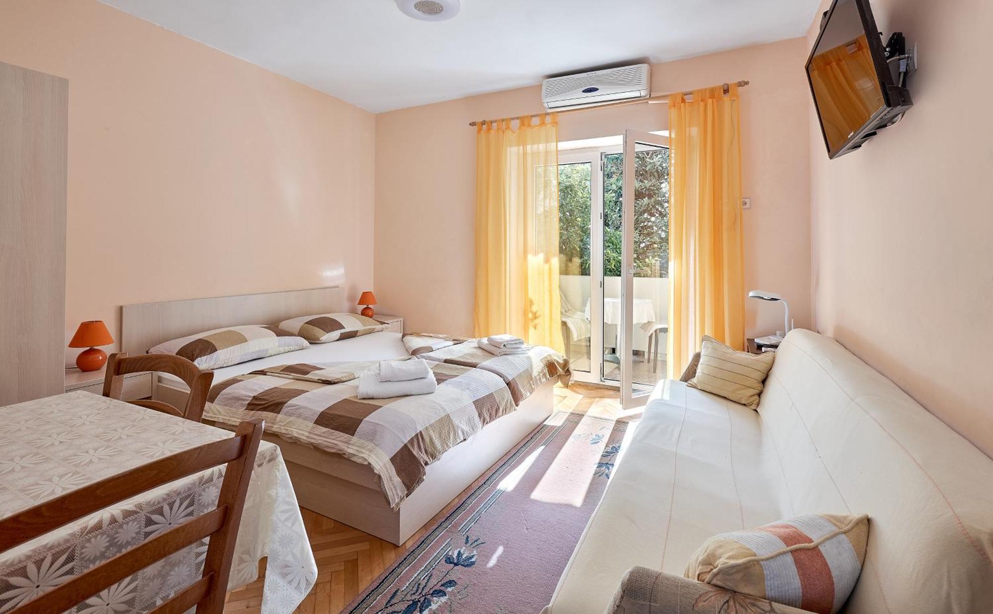 Apartments Ljubica Makarska Exterior foto
