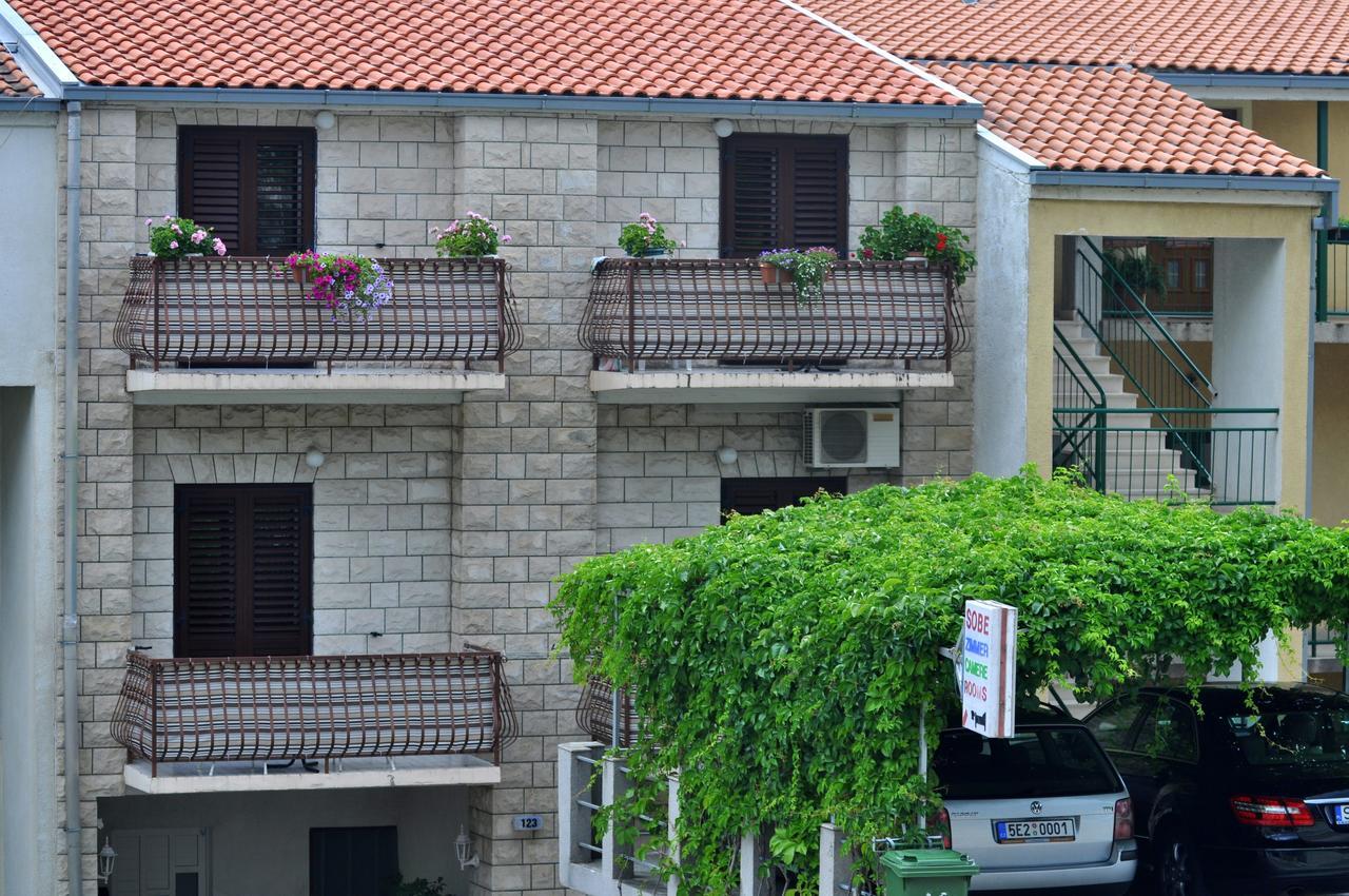 Apartments Ljubica Makarska Exterior foto