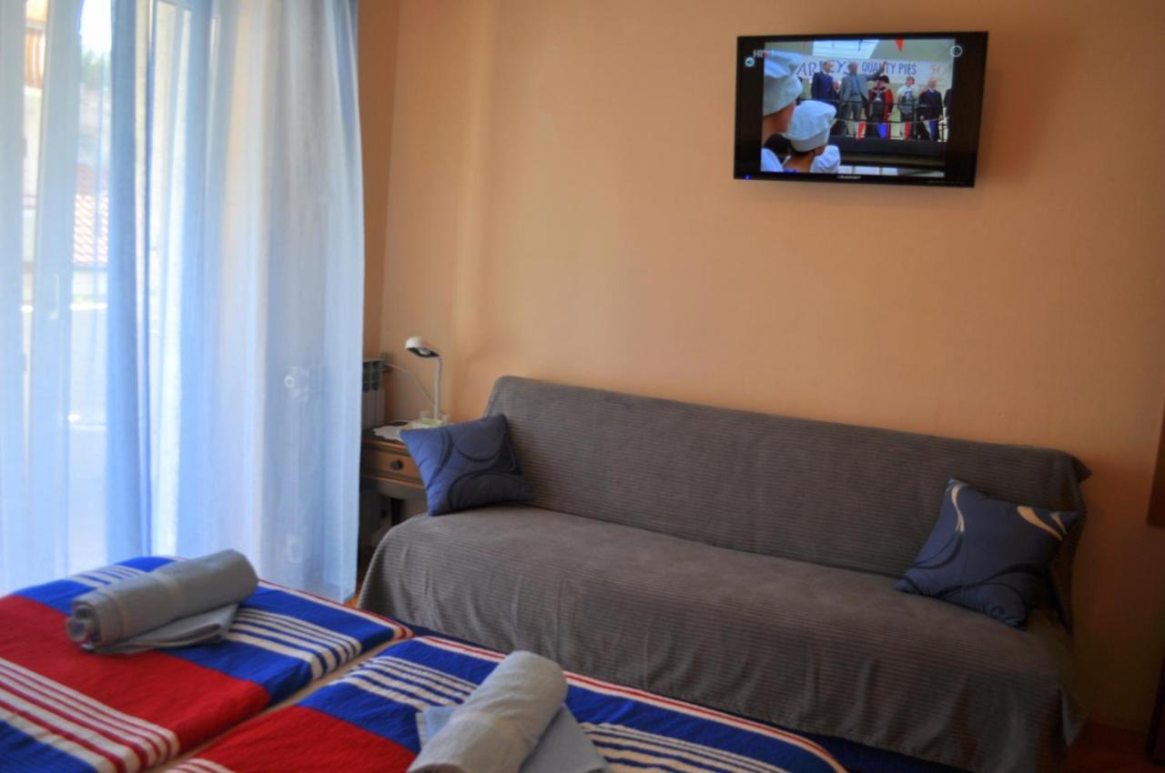 Apartments Ljubica Makarska Exterior foto